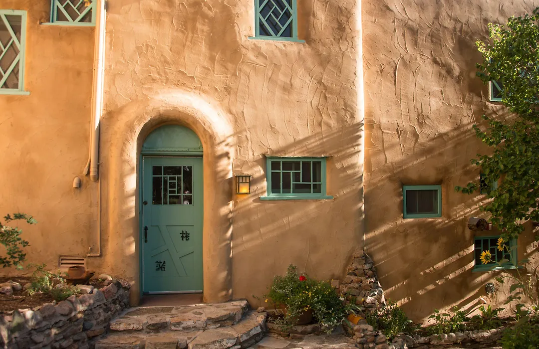 Inn Of The Turquoise Bear-1